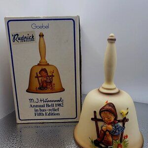 M.J. HUMMAL 1982 ANNUAL BELL 5th Edition In Box